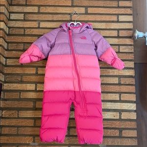 The north face snowsuit, NWT